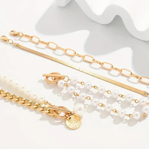 Set de pulseras de 4 piezas Chic Gold – Serpiente, perlas y eslabones | Oro